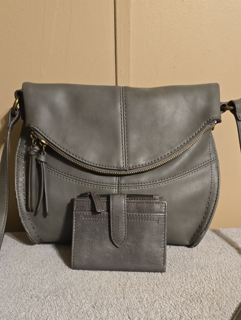 Sonoma Gray Leather Crossbody with Unbraned Matching Card Wallet
